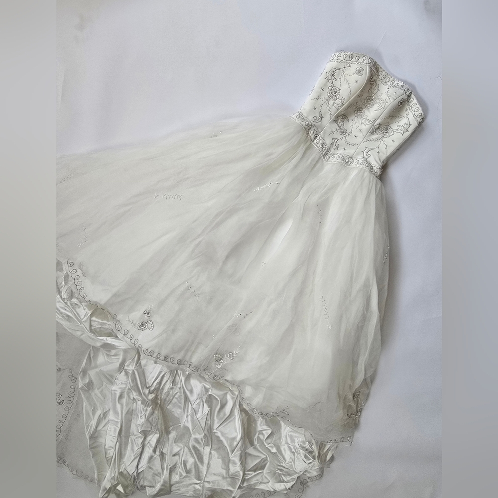 Oleg Cassini Strapless Ivory Wedding Gown 2
